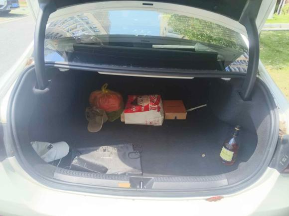 [上海·沪C] 二手奔驰奔驰A级2019款 A 200 L 运动轿车