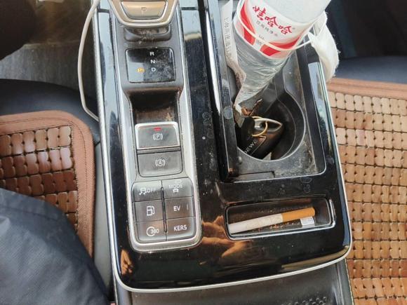 [上海·沪A] 二手荣威荣威i6 MAX新能源2020款 1.5T PHEV爽酷天幕版