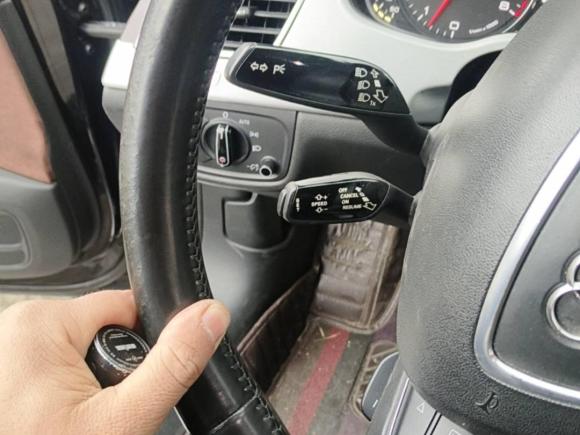 [杭州·浙A] 二手奥迪奥迪A82013款 A8L 50 TFSI quattro舒适型