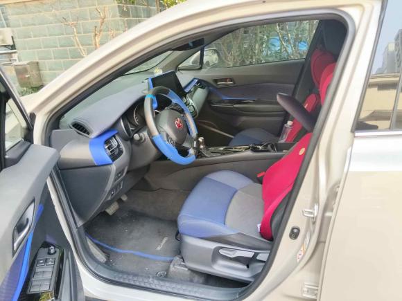 [上海·浙D] 二手丰田丰田C-HR2018款 2.0L 领先天窗版 国VI