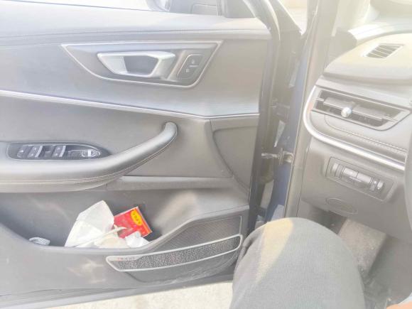 [上海·鄂B] 二手奇瑞瑞虎82019款 1.5TCI 自动时尚型