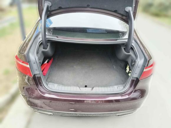 [无锡·苏B] 二手捷豹捷豹XFL2017款 XFL 2.0T 200PS 豪华版