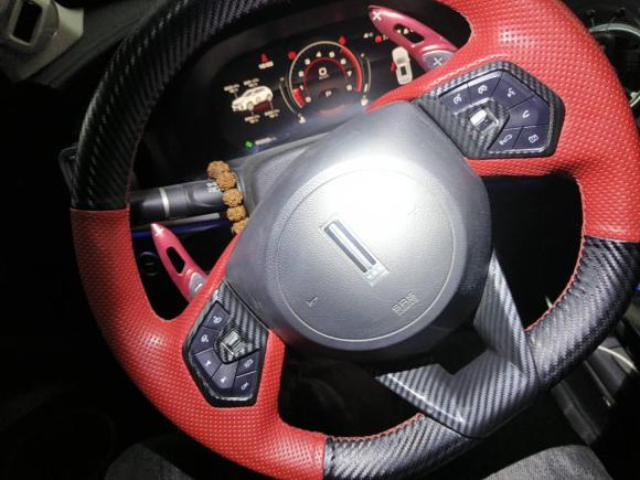 [上海·苏C] 二手魏牌魏牌 VV72020款 2.0T 旗舰型