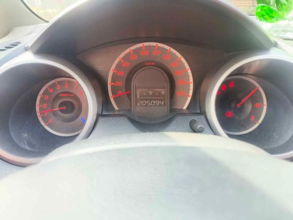 [武汉·鄂A] 二手本田飞度2008款 1.5L 自动豪华版