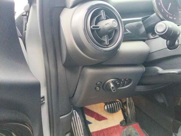 [上海·苏F] 二手MINIMINI JCW2023款 改款 2.0T JOHN COOPER WORKS ALL-IN