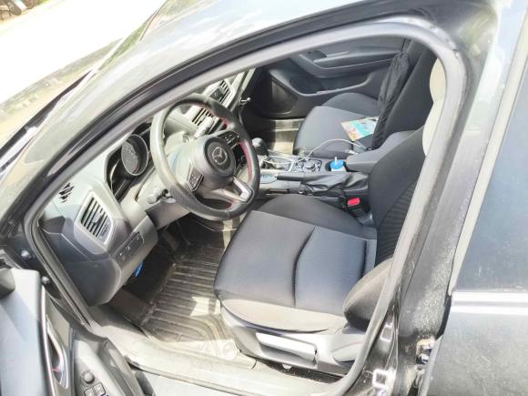 [上海·豫A] 二手马自达马自达3 昂克赛拉2017款 三厢 1.5L 自动舒适型 国V