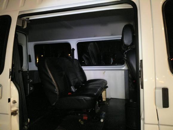 [无锡·苏B] 二手江铃特顺2019款 2.8T商运型智动挡短轴中顶6座国VI JX493