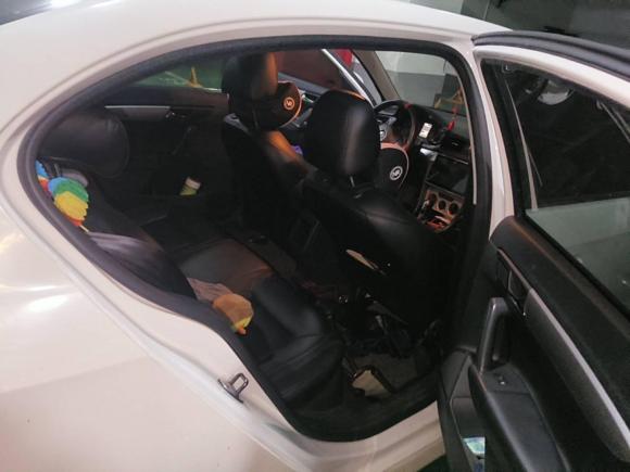 [义乌·黑E] 二手大众朗逸2013款 改款经典 1.6L 自动风尚版