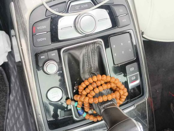 [成都·川A] 二手奥迪奥迪A6L2014款 TFSI 标准型