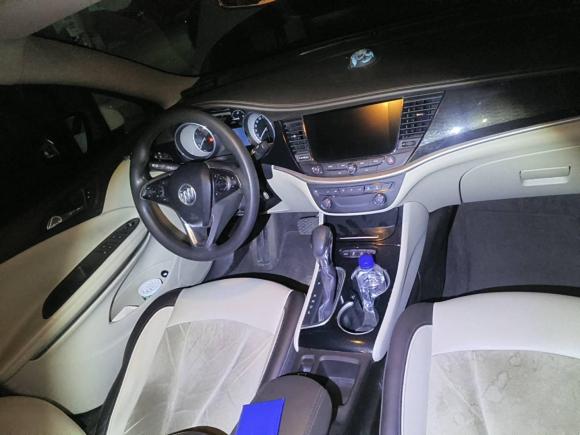 [成都·川A] 二手别克威朗2017款 三厢 15S 自动领先型