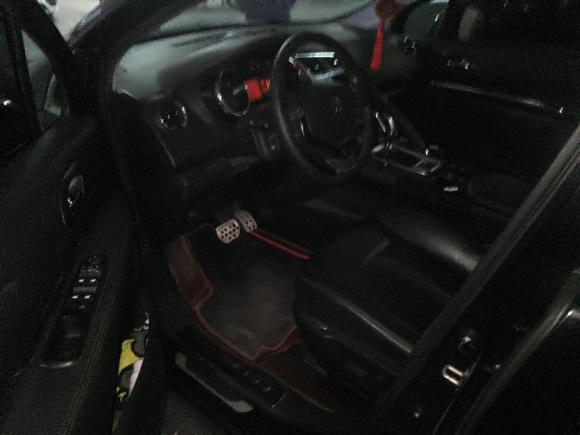 [上海·鄂F] 二手标致标致30082013款 2.0L 自动潮流版