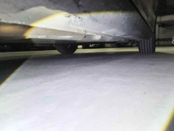 [成都·浙A] 二手荣威荣威D72025款 DMH 125km 世界冠军卓越版