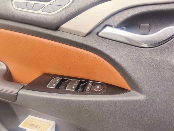 [深圳·粤B] 二手比亚迪秦新能源2015款 1.5T 双冠旗舰Plus版