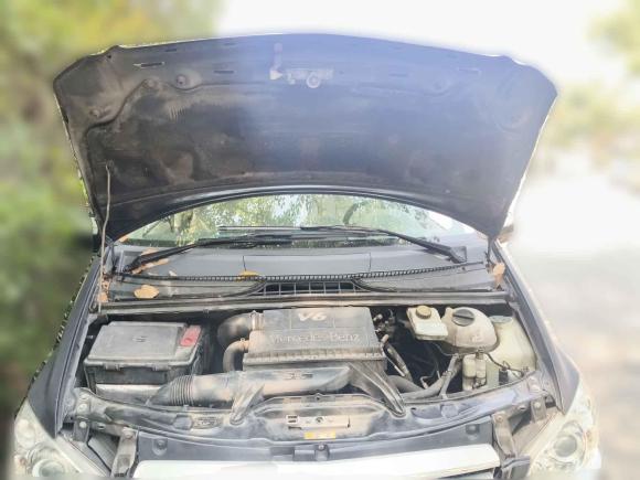 [上海·沪A] 二手奔驰唯雅诺2013款 3.0L 领航版