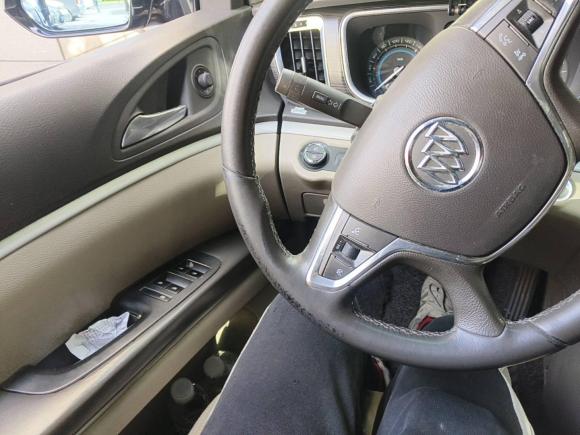 [上海·沪F] 二手别克别克GL82013款 3.0L XT豪华商务旗舰版