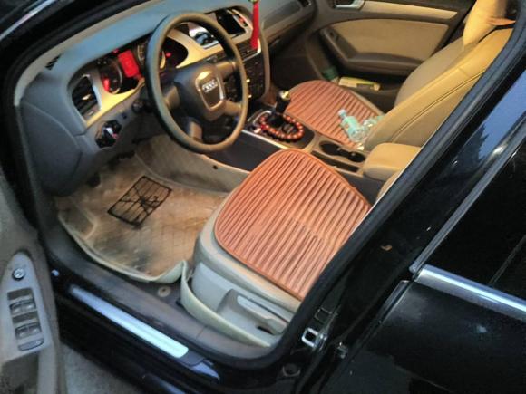 [济南·鲁A] 二手奥迪奥迪A4L2012款 1.8 TFSI 手动舒适型