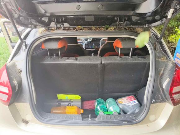 [成都·川A] 二手吉利汽车远景X12017款 1.3L 自动乐趣版