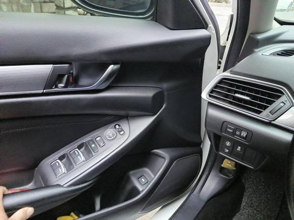 [上海·沪F] 二手本田雅阁2018款 锐·混动 2.0L 锐领版 国VI