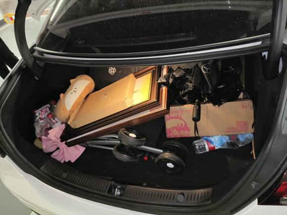 [苏州·苏U] 二手奔驰奔驰E级2023款 E 260 L 运动型