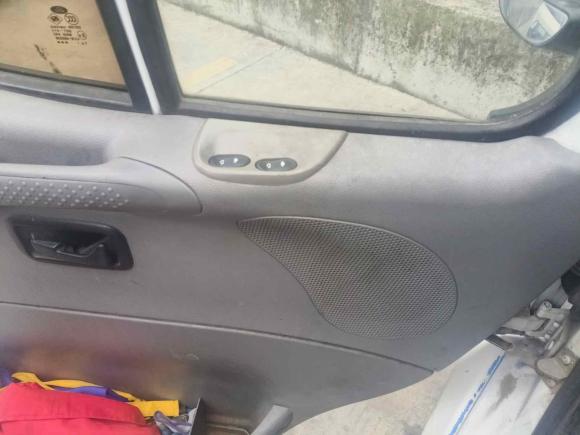 [义乌·浙G] 二手福特经典全顺2016款 2.8T柴油短轴6座中顶多功能车JX493ZLQ4