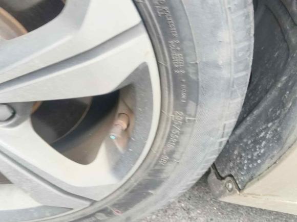 [杭州·浙A] 二手吉利汽车帝豪GL2018款 1.4T DCT精英智联型