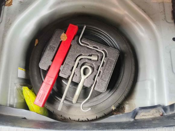 [温州·浙C] 二手丰田雷凌2017款 改款双擎 1.8H GS E-CVT精英天窗版 国VI