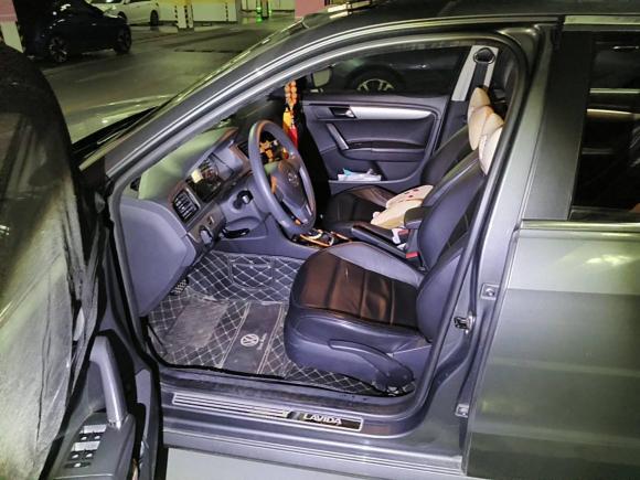 [合肥·皖A] 二手大众朗逸2013款 改款经典 1.6L 自动舒适版