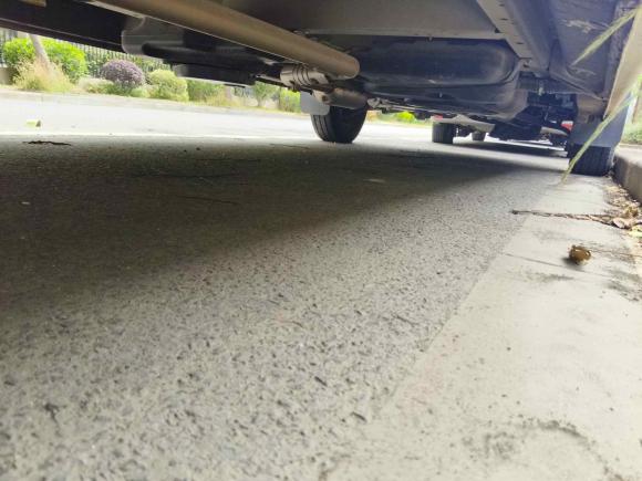 [苏州·苏E] 二手上汽大通MAXUS新途V802021款 2.0T 手动经典傲运通长轴中顶6/7/8/9座