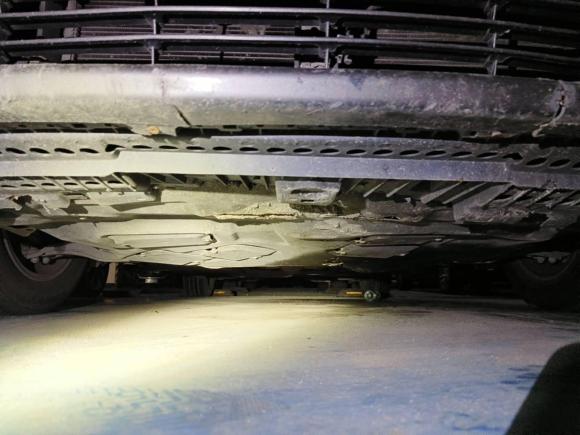 [武汉·鄂A] 二手丰田雷凌2017款 改款双擎 1.8H GS E-CVT精英天窗版 国V