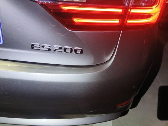 [上海·沪K] 二手雷克萨斯雷克萨斯ES2015款 200 精英版