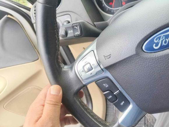 [青岛·鲁B] 二手福特麦柯斯2008款 2.3L 7座豪华型