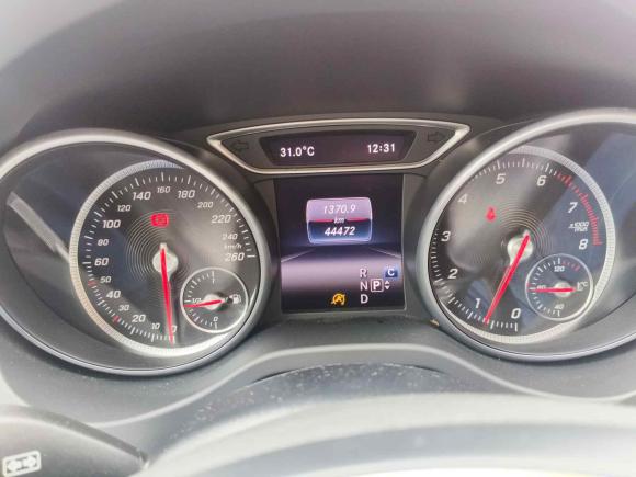 [宁波·浙B] 二手奔驰奔驰GLA2017款 GLA 220 4MATIC 时尚型