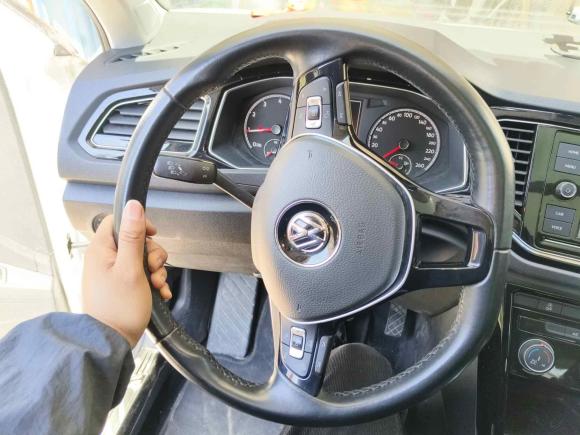 [南通·苏F] 二手大众T-ROC探歌2019款 280TSI DSG两驱舒适型 国VI
