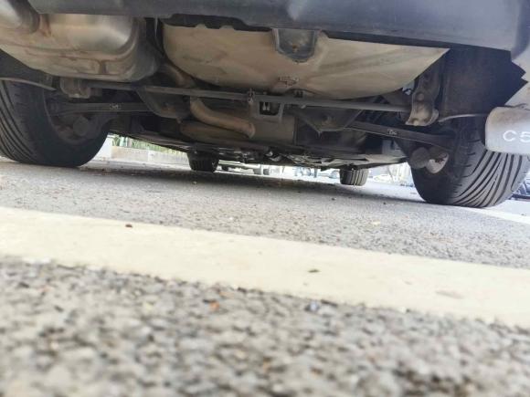 [武汉·鄂A] 二手雪铁龙雪铁龙C52011款 2.3L 自动尊贵型