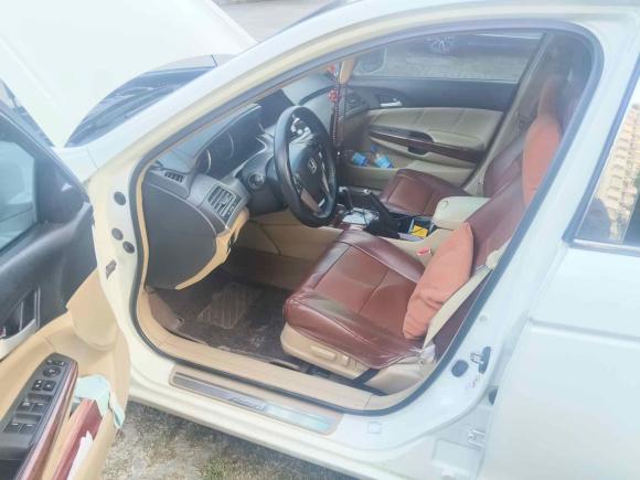 [温州·浙C] 二手本田雅阁2012款 2.0L SE