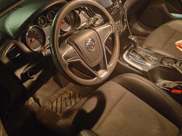 [南京·苏L] 二手别克君威2015款 1.6T 领先技术型