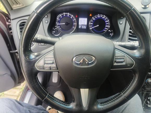 [上海·沪B] 二手英菲尼迪英菲尼迪QX502015款 2.5L 舒适版