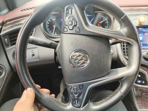 [芜湖·皖B] 二手别克君越2013款 2.4L SIDI豪华舒适型