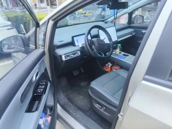 [上海·沪A] 二手埃安AION Y2023款 Plus 610 智领版 磷酸铁锂