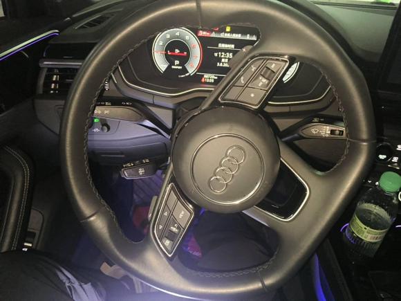 [苏州·苏U] 二手奥迪奥迪A4L2023款 40 TFSI 豪华动感型