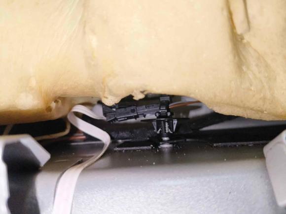 [深圳·粤B] 二手奥迪奥迪A4L2018款 30周年年型 40 TFSI 时尚型