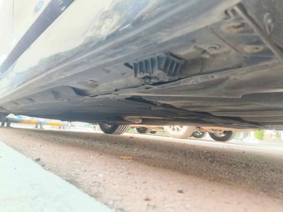 [无锡·苏B] 二手宝马宝马5系2014款 528Li 豪华设计套装