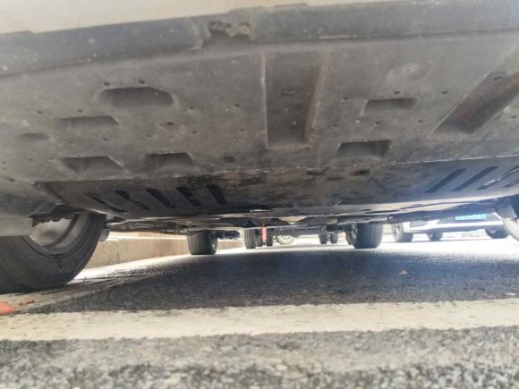 [常州·苏F] 二手标致标致50082017款 350THP 7座精英版