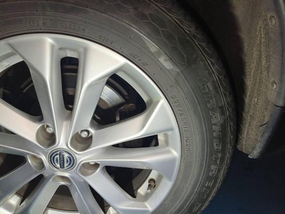 [成都·川A] 二手日产奇骏2014款 2.5L CVT豪华版 4WD