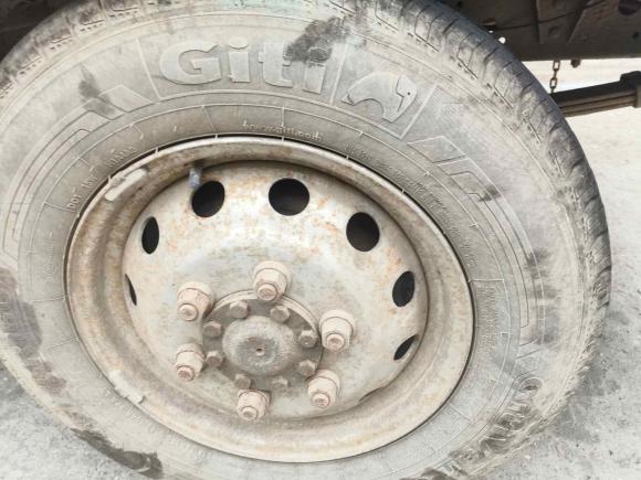 [台州·浙J] 二手依维柯依维柯褒迪2013款 2.5T-V39 箱货高顶