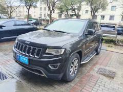 [南通·苏E] Jeep大切诺基2014款 3.6L 精英导航版