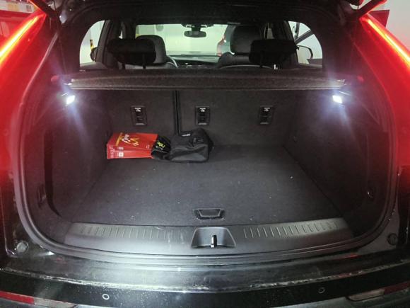 [上海·沪B] 二手凯迪拉克凯迪拉克XT42018款 28T 两驱技术型