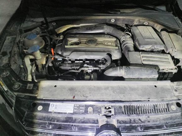 [南京·苏A] 二手大众帕萨特2014款 1.8TSI DSG御尊版