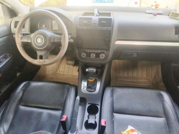 [济南·鲁A] 二手大众速腾2011款 1.6L 自动时尚型