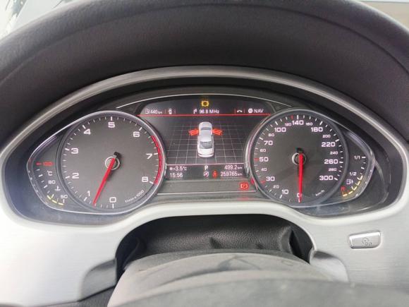 [杭州·浙A] 二手奥迪奥迪A82013款 A8L 50 TFSI quattro舒适型